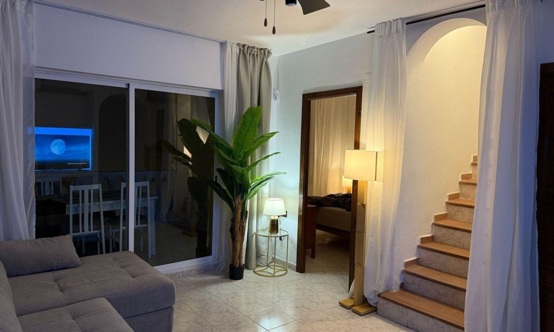 Segunda mano - Bungalow -
Torrevieja - Cañada Del Molino