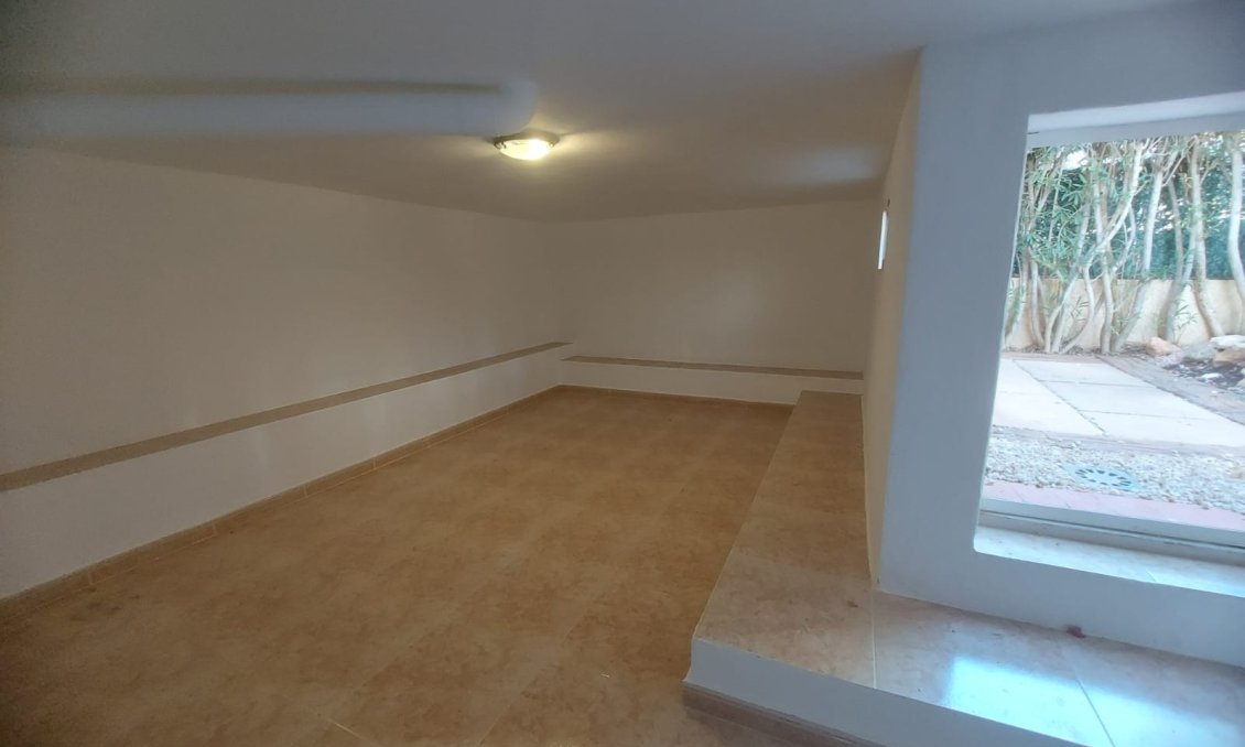 Segunda mano - Town House -
Algorfa - Inland