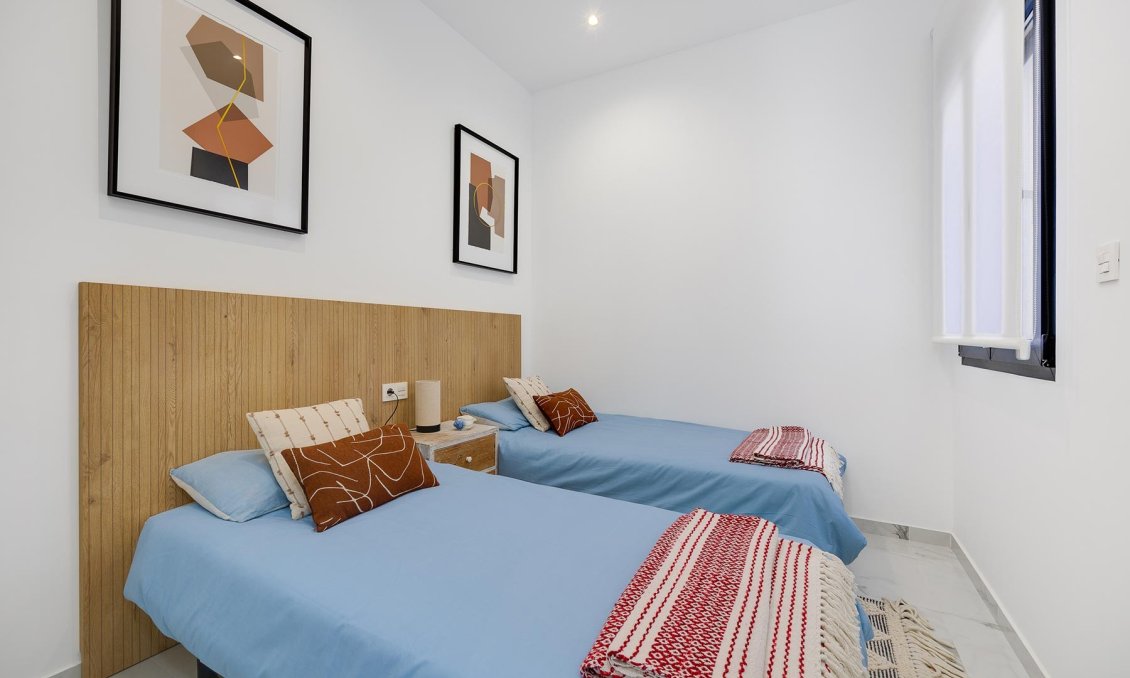 Segunda mano - Villa -
Torrevieja - Costa Blanca