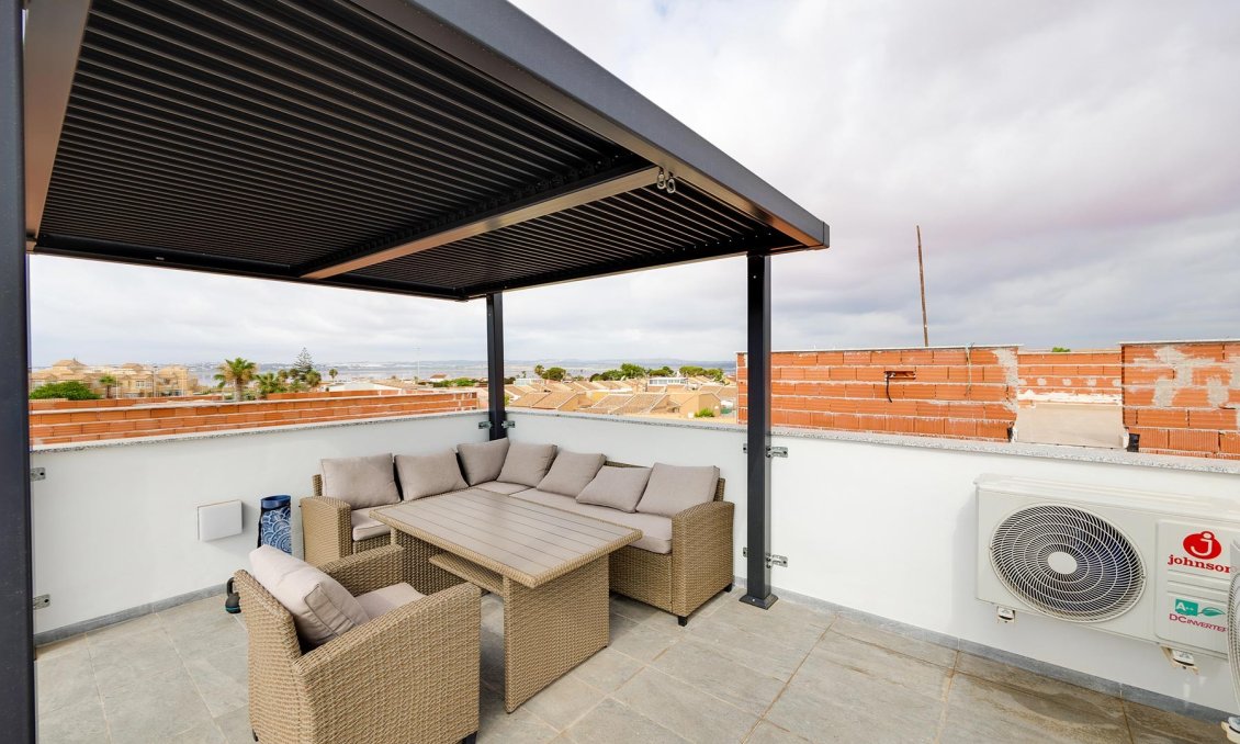Segunda mano - Villa -
Torrevieja - Costa Blanca
