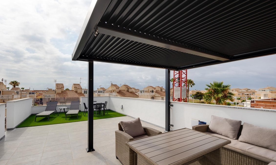 Segunda mano - Villa -
Torrevieja - Costa Blanca