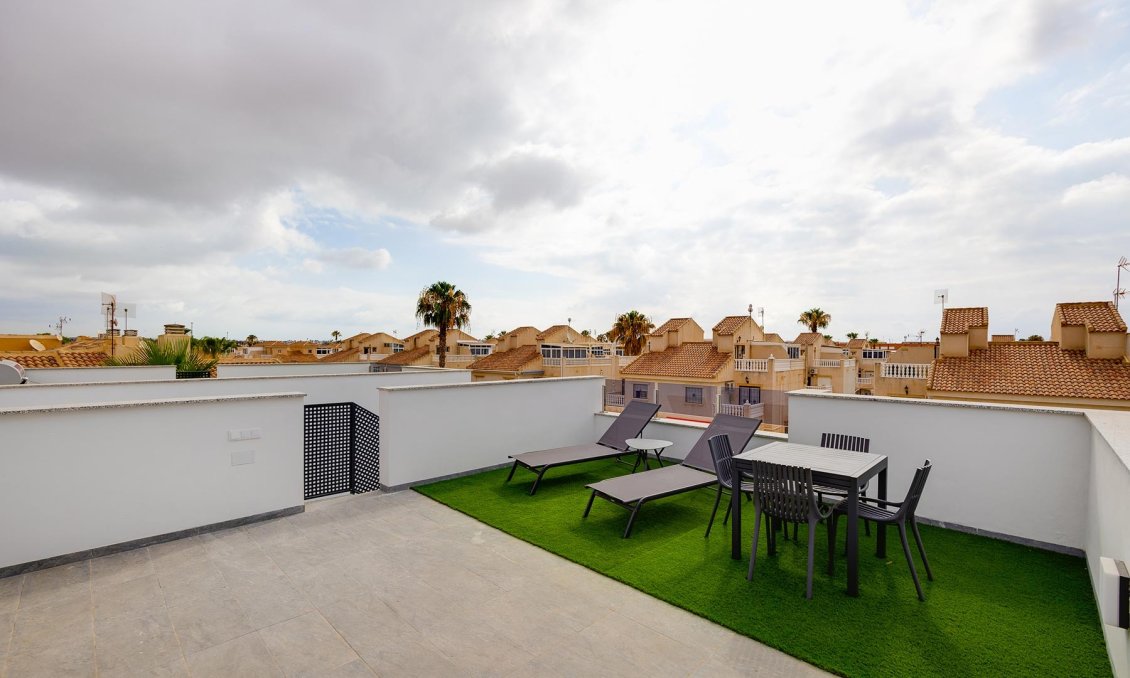 Segunda mano - Villa -
Torrevieja - Costa Blanca