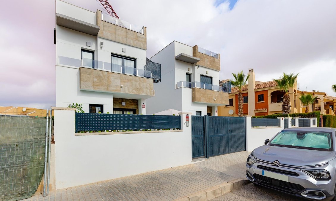 Segunda mano - Villa -
Torrevieja - Costa Blanca