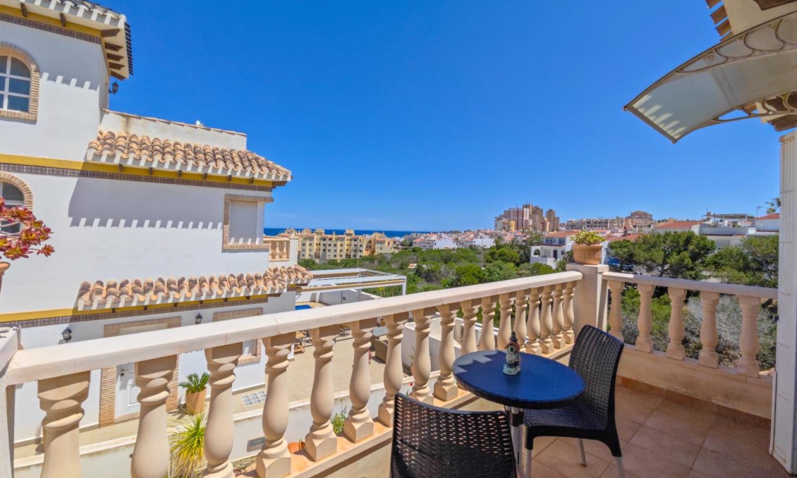Segunda mano - Villa -
Torrevieja - La Mata