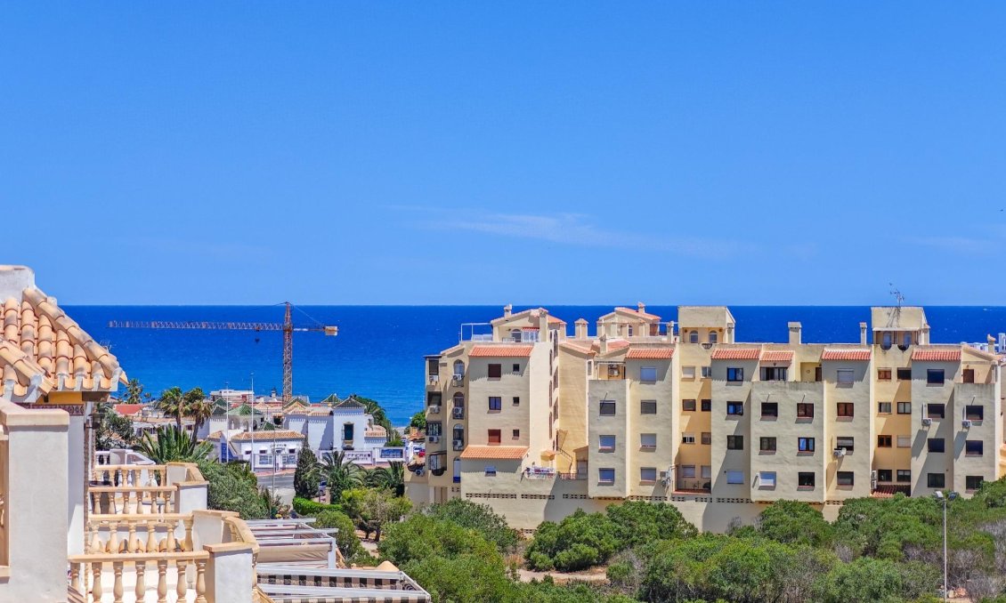 Segunda mano - Villa -
Torrevieja - La Mata