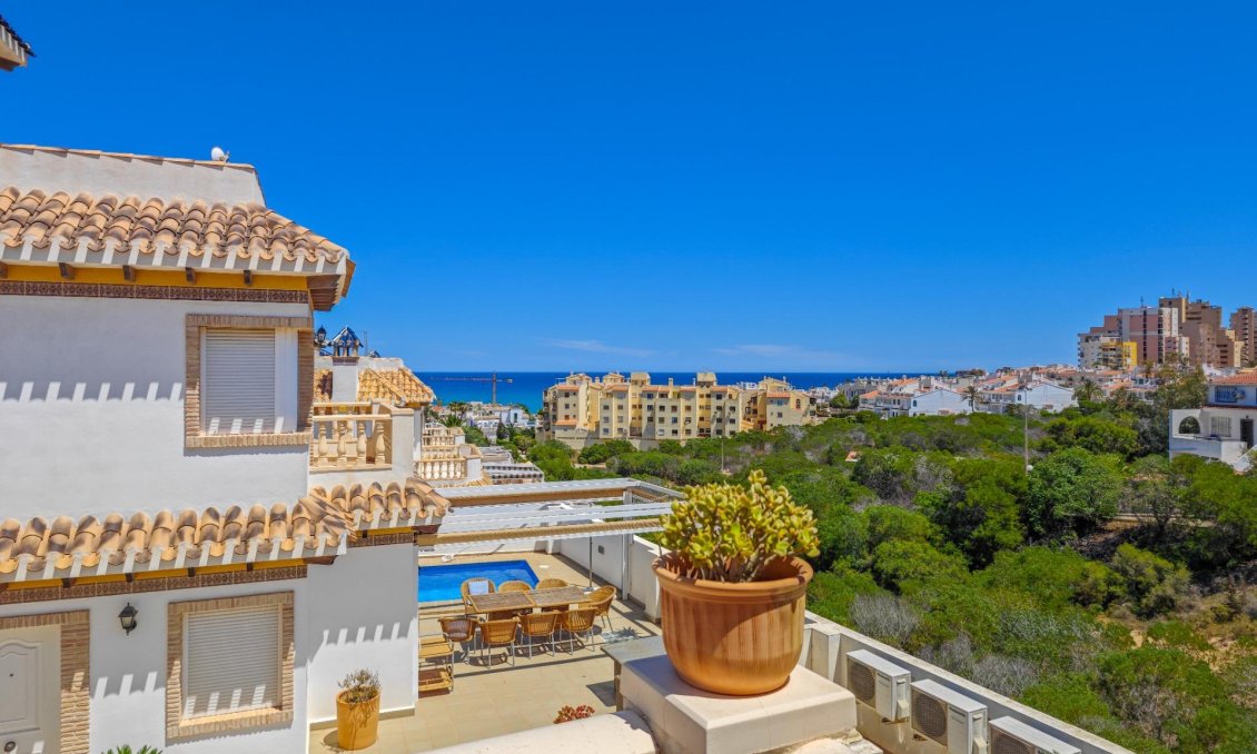 Segunda mano - Villa -
Torrevieja - La Mata