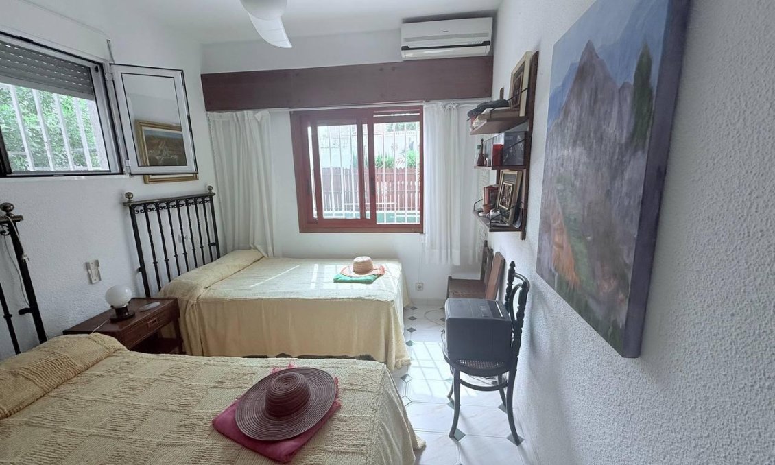 Segunda mano - Villa -
Orihuela Costa - Campoamor