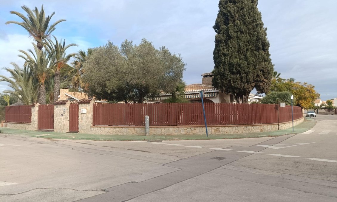 Segunda mano - Villa -
Orihuela Costa - Campoamor
