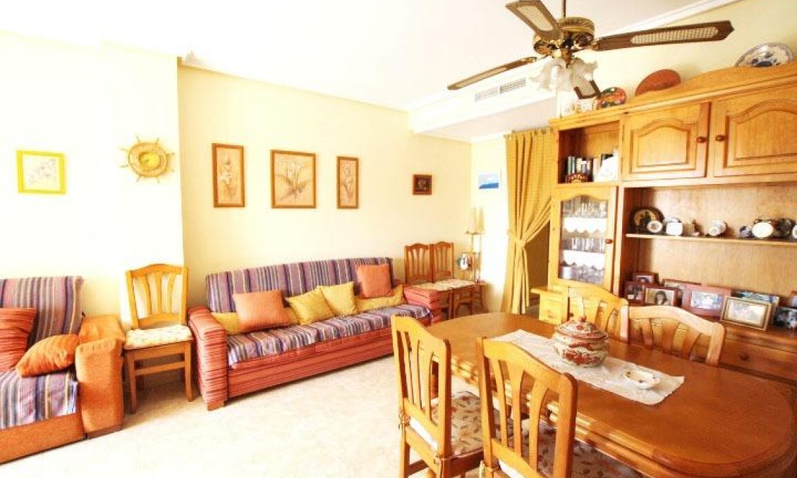 Revente - Appartement -
Guardamar del Segura - Pueblo