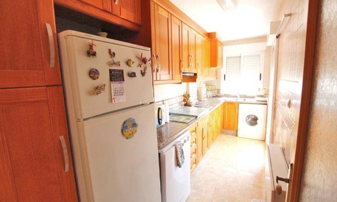 Revente - Appartement -
Guardamar del Segura - Pueblo