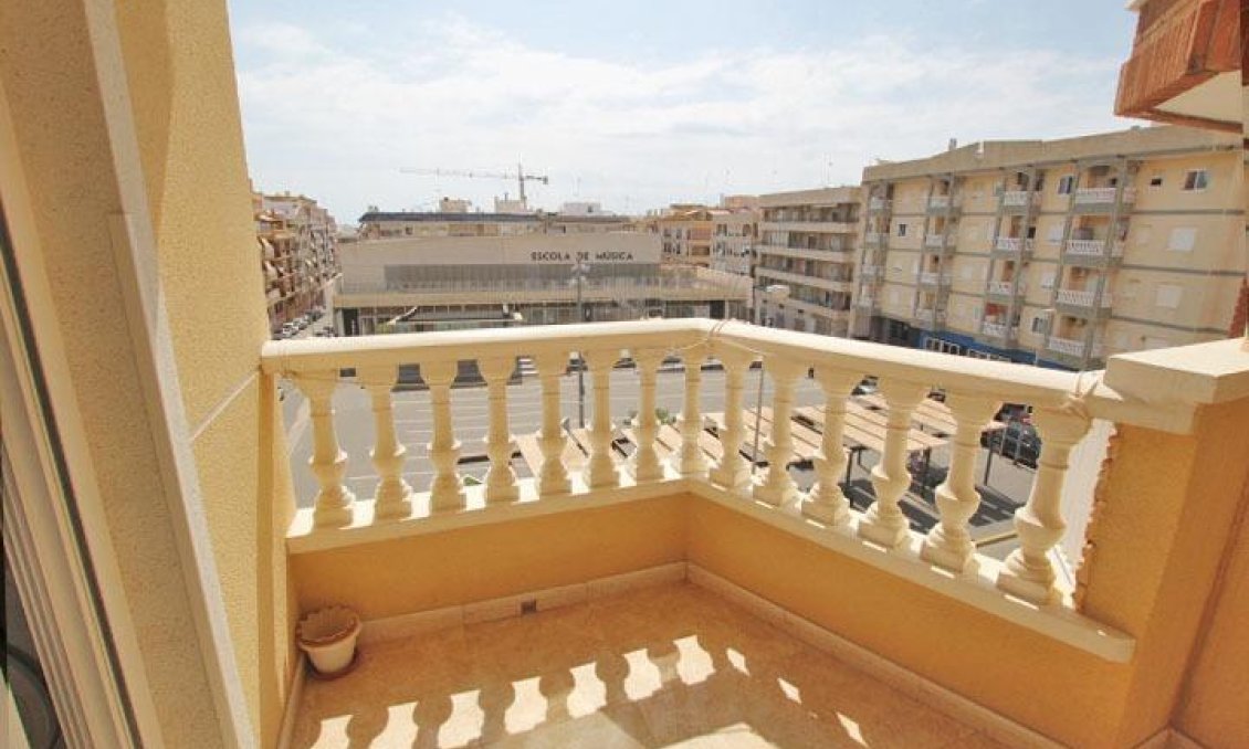 Revente - Appartement -
Guardamar del Segura - Pueblo