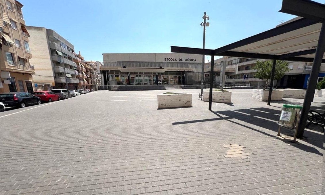 Revente - Appartement -
Guardamar del Segura - Pueblo