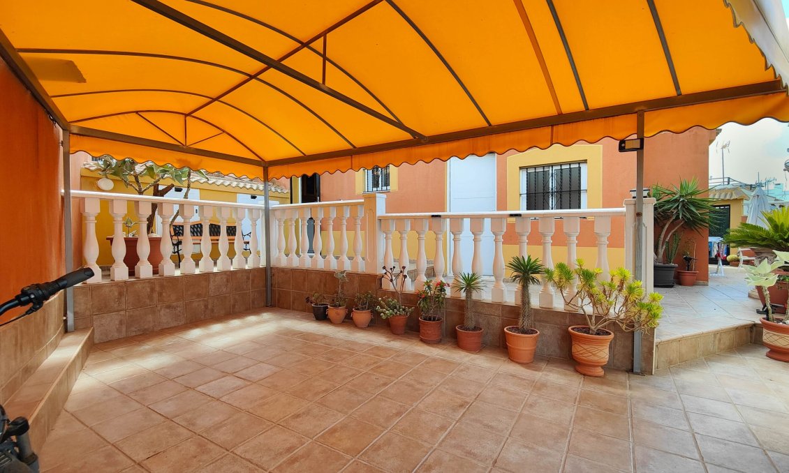 Segunda mano - Semi Detached -
Torrevieja - Costa Blanca