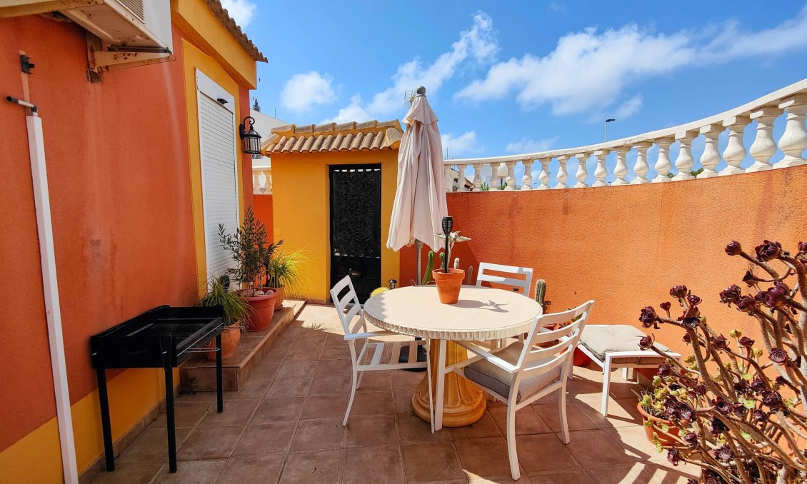Segunda mano - Semi Detached -
Torrevieja - Costa Blanca