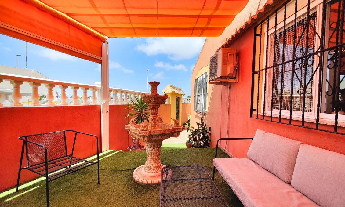 Segunda mano - Semi Detached -
Torrevieja - Costa Blanca