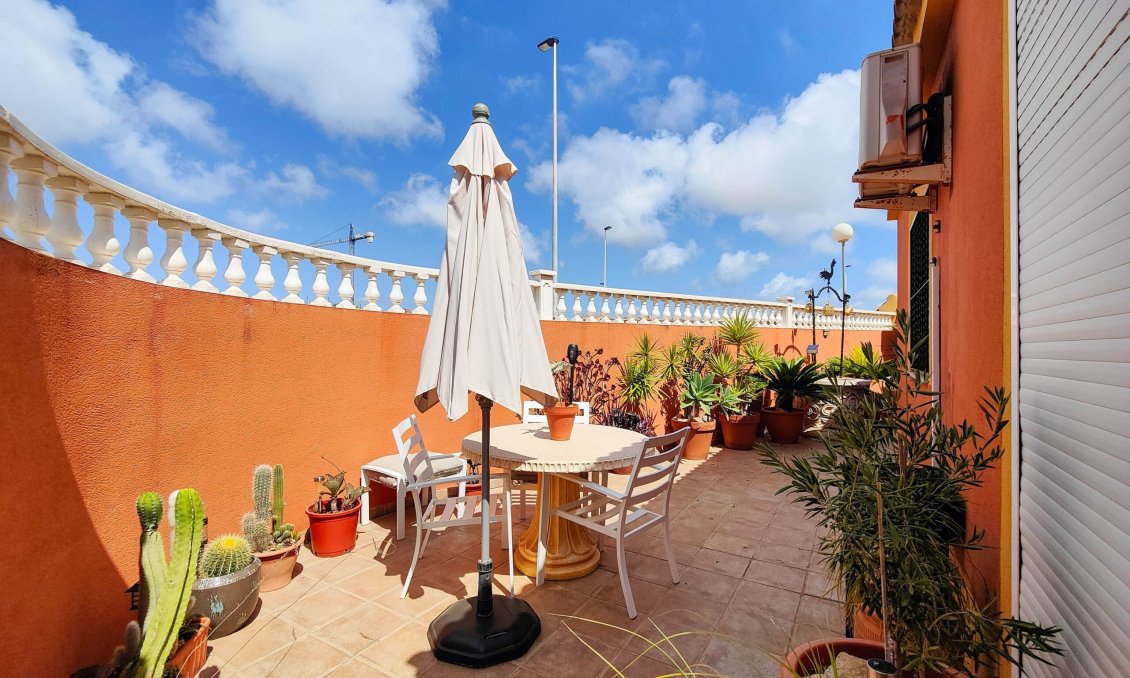 Segunda mano - Semi Detached -
Torrevieja - Costa Blanca