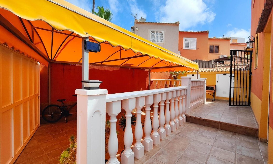 Segunda mano - Semi Detached -
Torrevieja - Costa Blanca