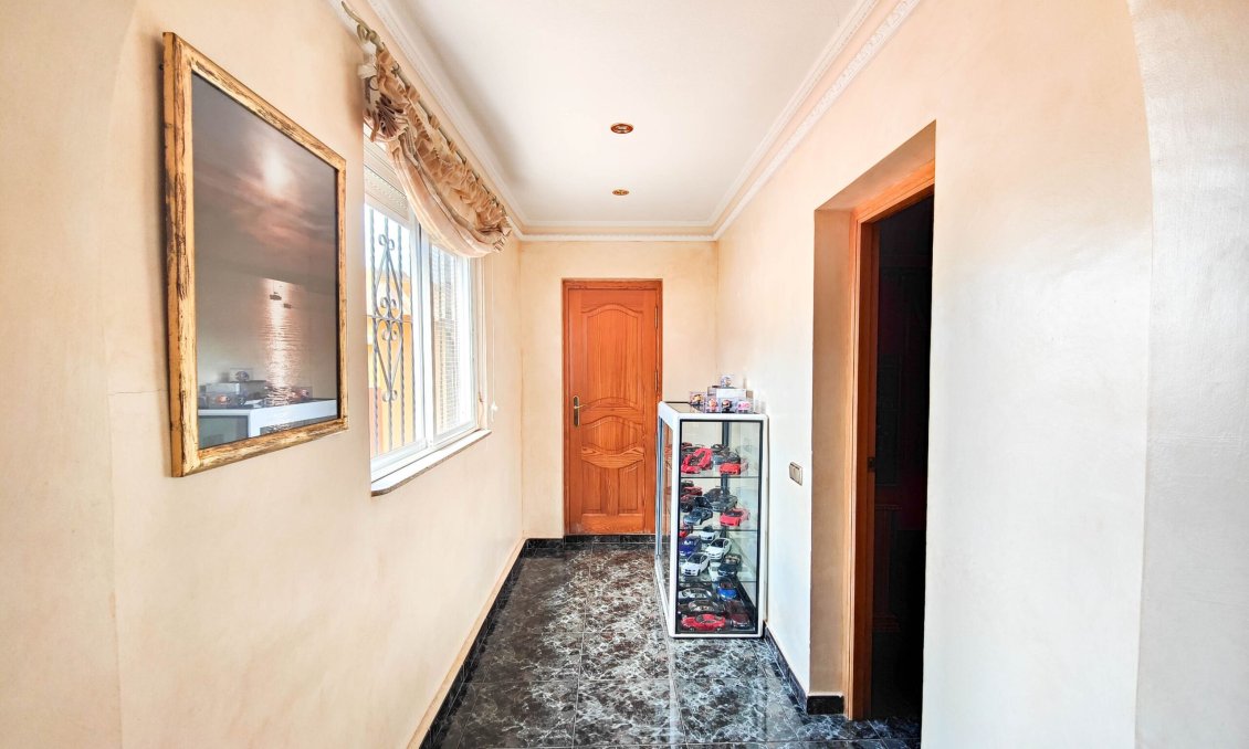Segunda mano - Semi Detached -
Torrevieja - Costa Blanca