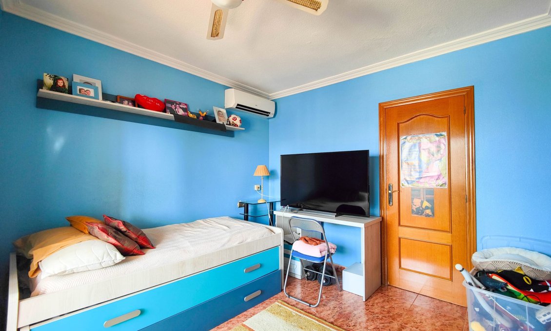 Segunda mano - Semi Detached -
Torrevieja - Costa Blanca