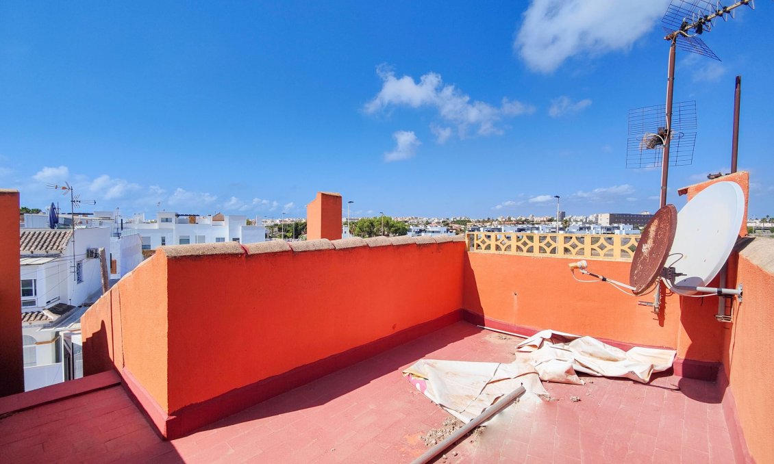Segunda mano - Semi Detached -
Torrevieja - Costa Blanca