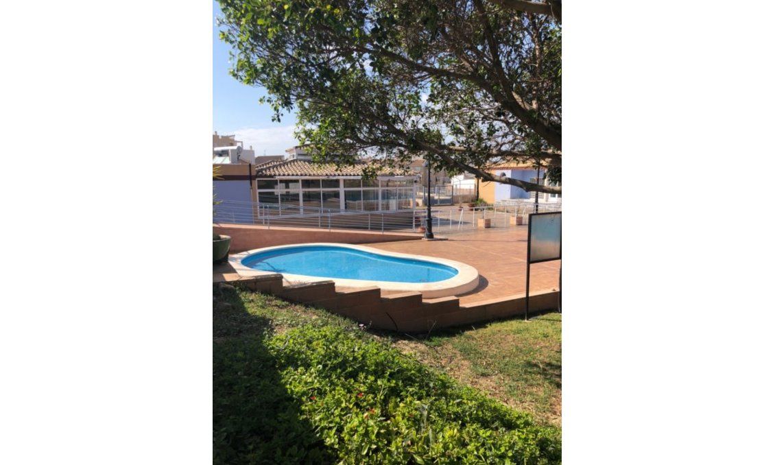 Segunda mano - Semi Detached -
San Miguel de Salinas - Inland