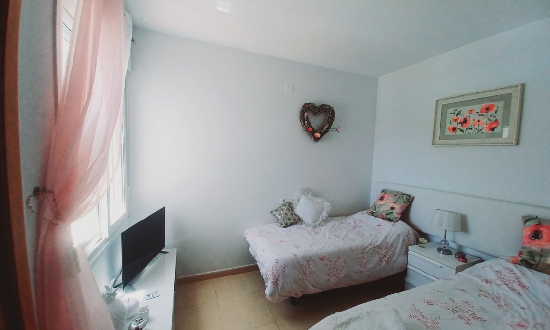 Segunda mano - Apartamento -
Terrazas de la Torre - Inland