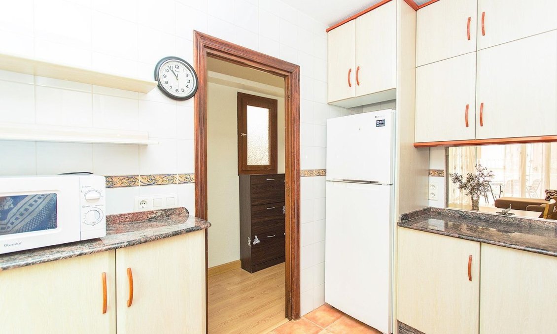 Segunda mano - Apartamento -
Torrevieja - Playa del Cura