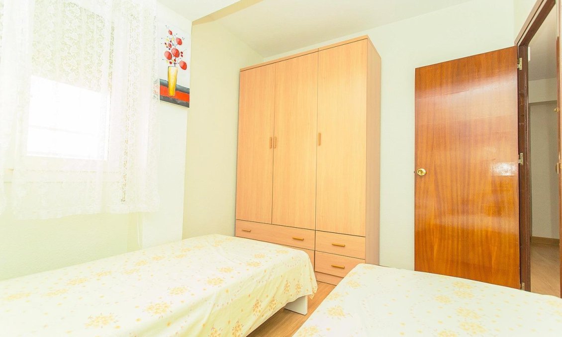 Segunda mano - Apartamento -
Torrevieja - Playa del Cura