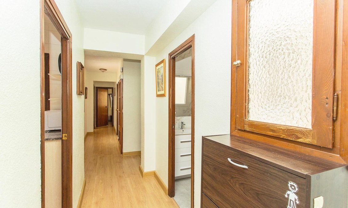 Segunda mano - Apartamento -
Torrevieja - Playa del Cura