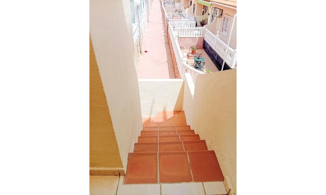 Wiederverkauf - Wohnung -
Orihuela Costa - La Florida