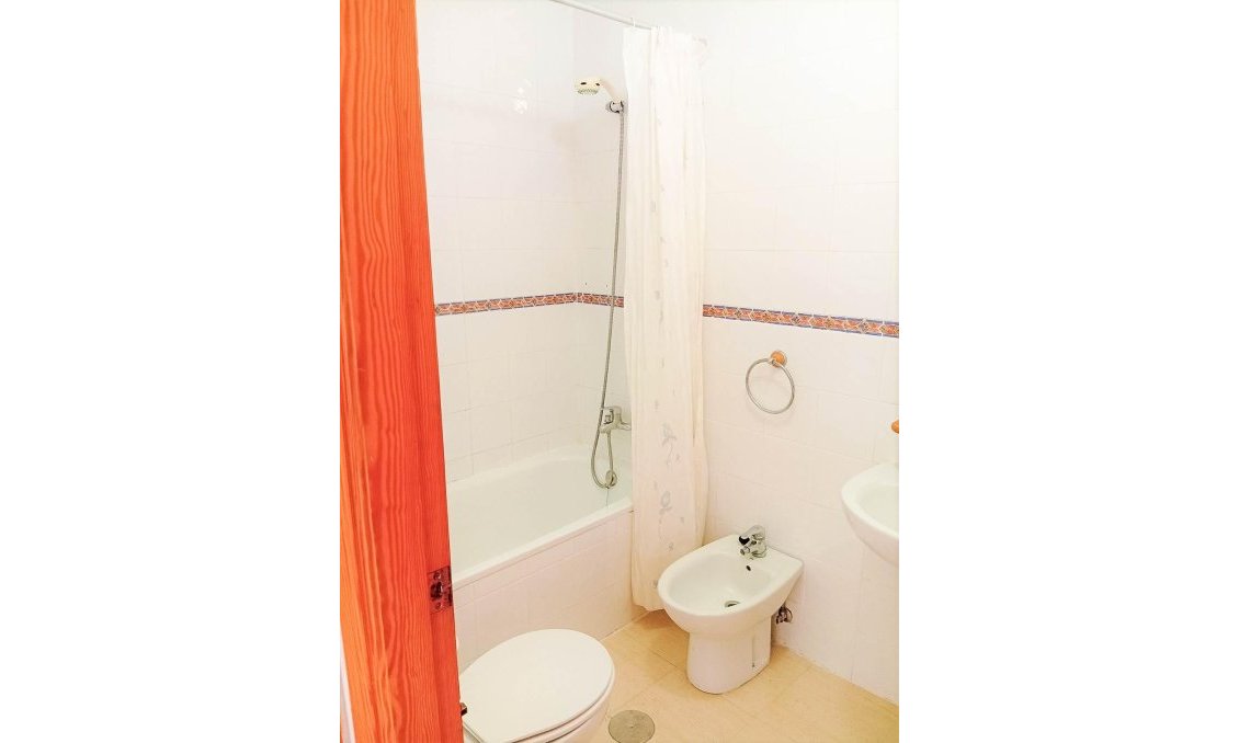 Wiederverkauf - Wohnung -
Orihuela Costa - La Florida