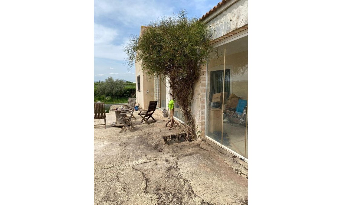 Revente - Villa -
Benejúzar