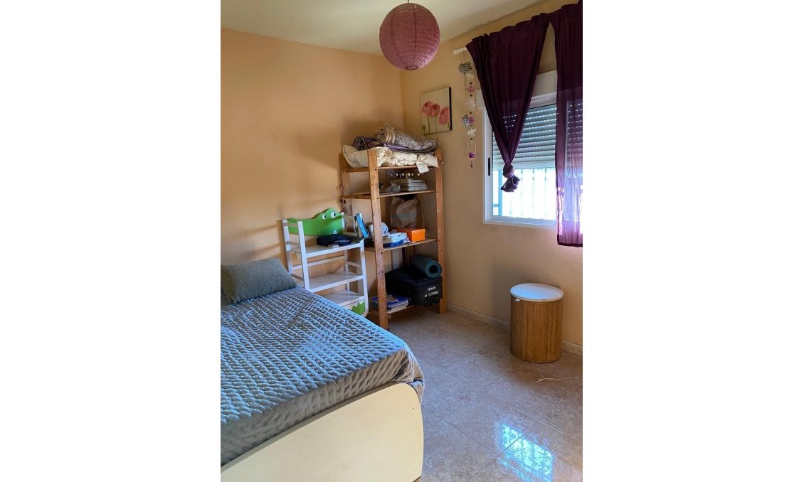 Revente - Villa -
Benejúzar