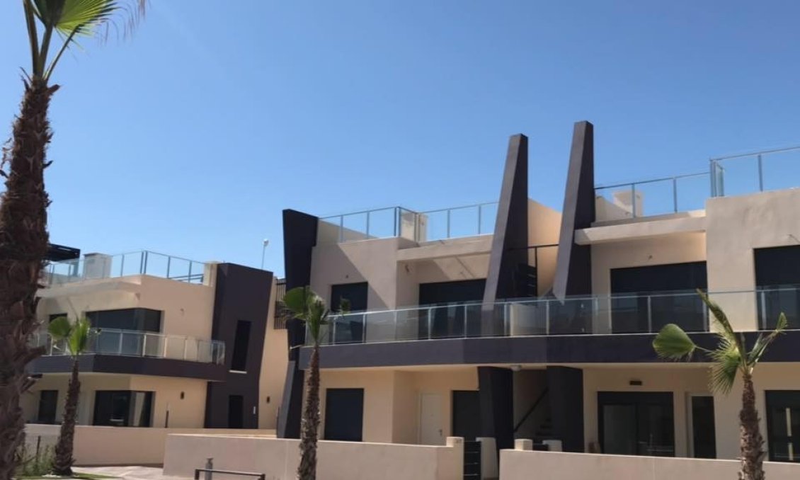 Segunda mano - Bungalow -
Pilar de la Horadada - Costa Blanca