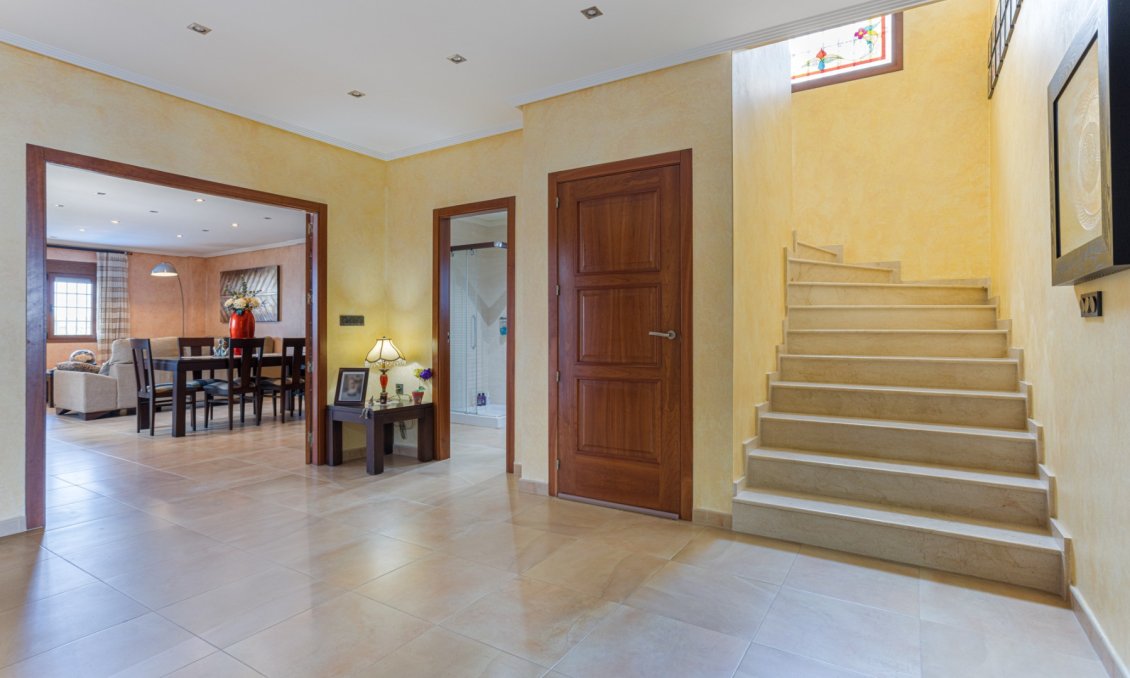 Segunda mano - Villa -
Los Montesinos - Costa Blanca