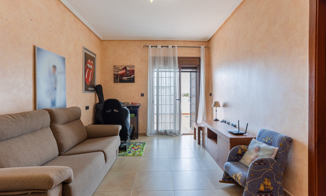 Segunda mano - Villa -
Los Montesinos - Costa Blanca