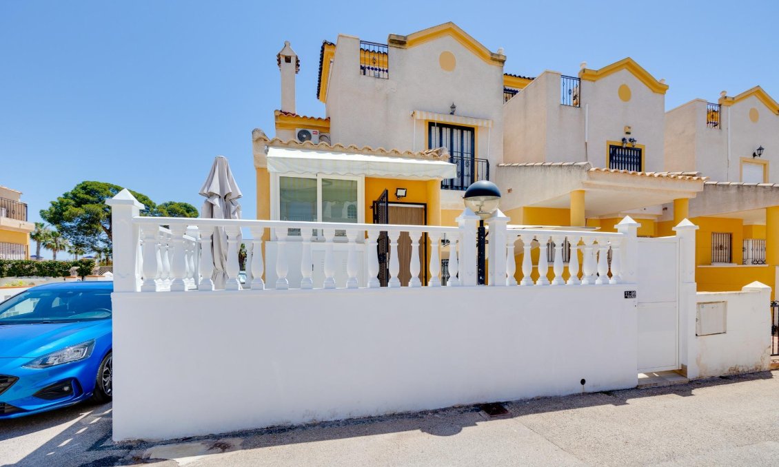 Segunda mano - Town House -
Guardamar del Segura - El Raso