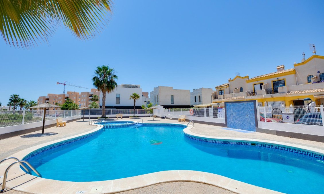 Segunda mano - Town House -
Guardamar del Segura - El Raso