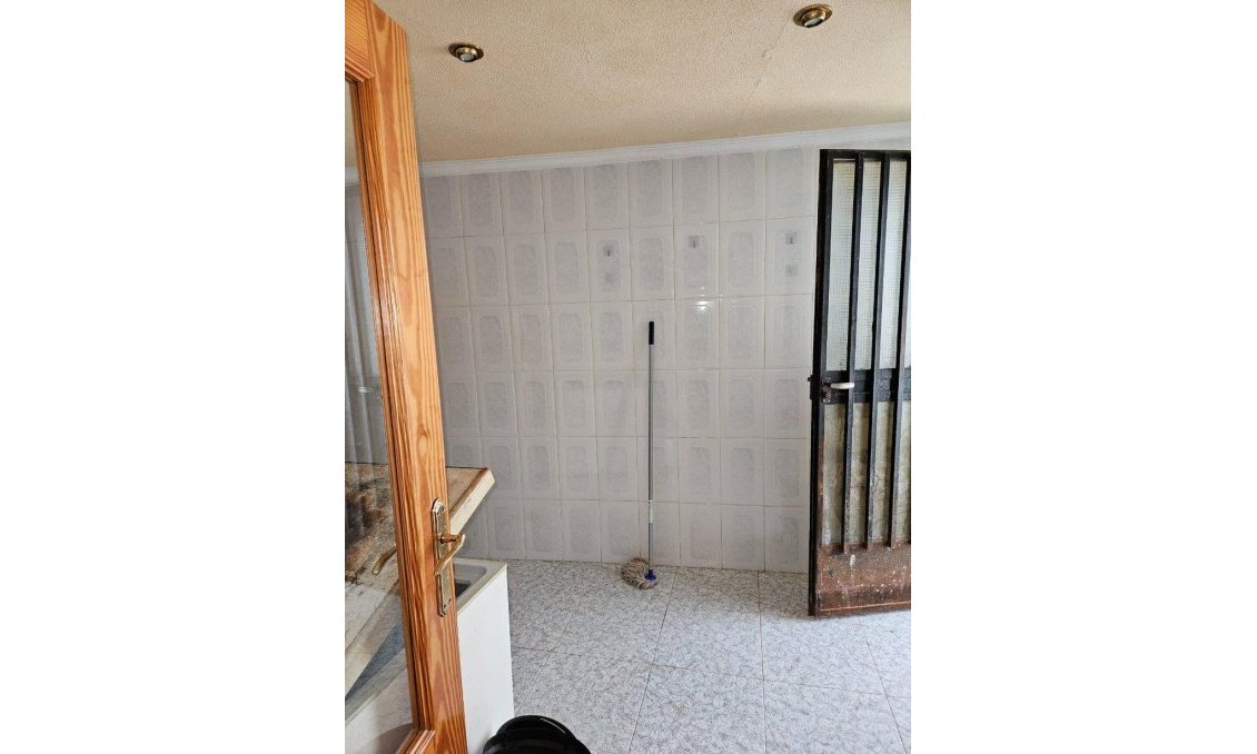 Segunda mano - Town House -
Monóvar/Monóver - Comunidad Valenciana