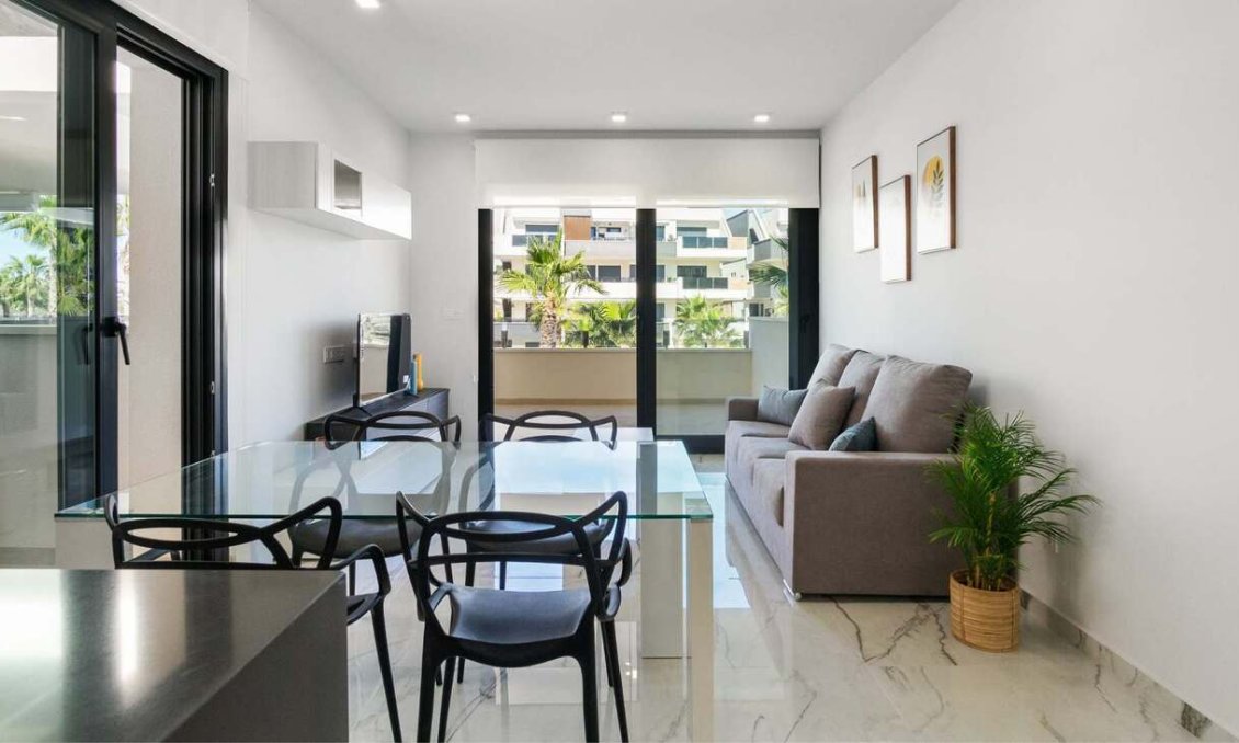 Segunda mano - Apartamento -
Los Altos - Costa Blanca