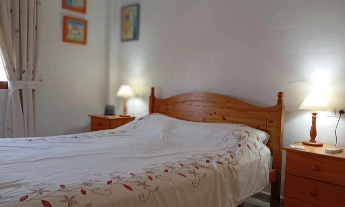 Segunda mano - Apartamento -
Daya Vieja - Costa Blanca