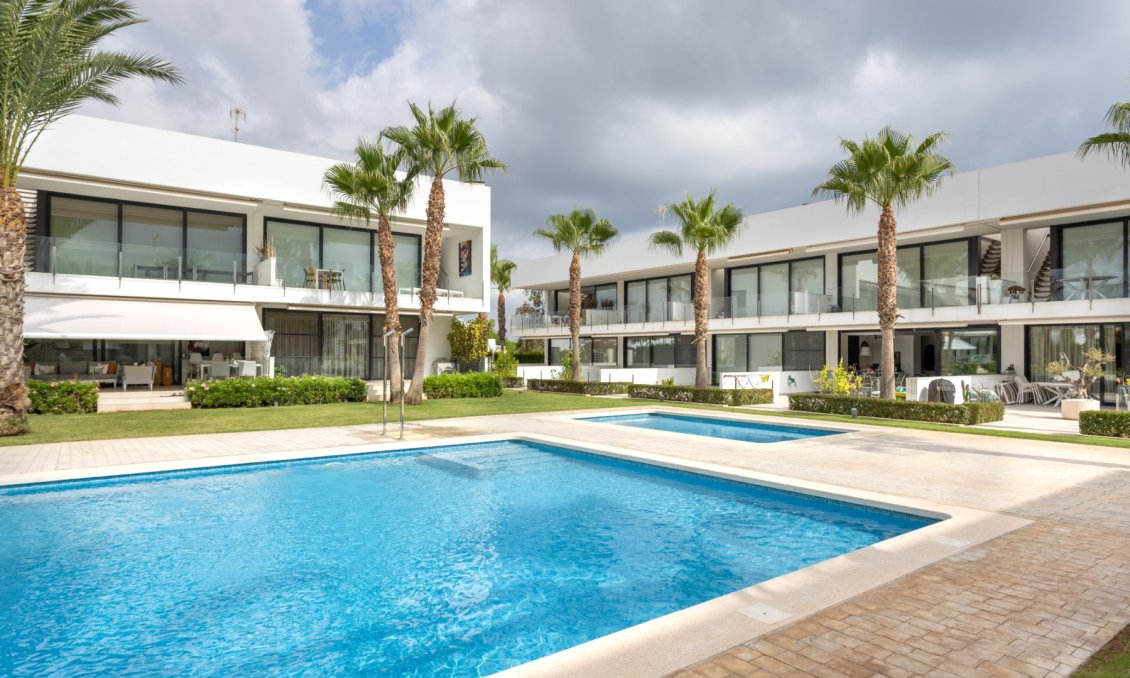 Segunda mano - Apartamento -
Mar de Cristal - Costa Calida
