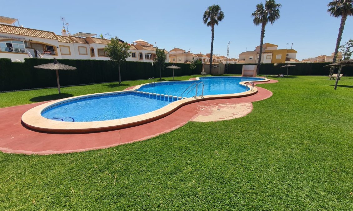 Használt Ingatlanok - Apartman -
Torrevieja - Costa Blanca
