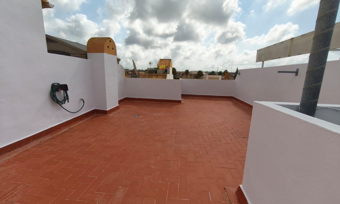 Használt Ingatlanok - Apartman -
Torrevieja - Costa Blanca