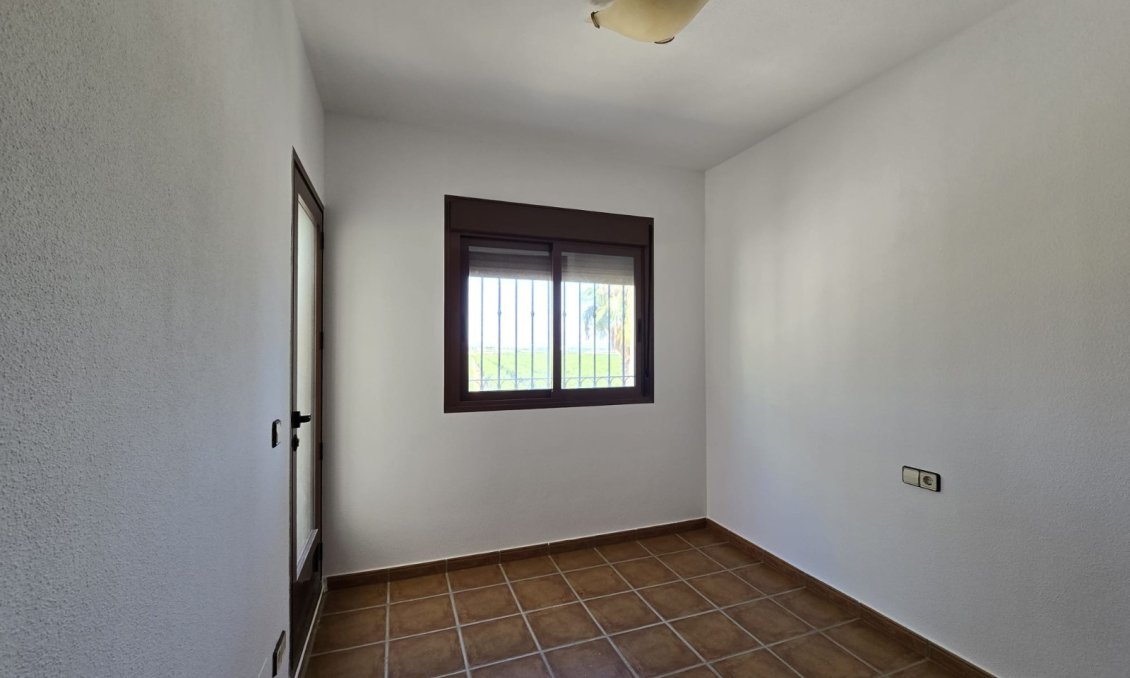 Segunda mano - Villa -
Algorfa - Inland