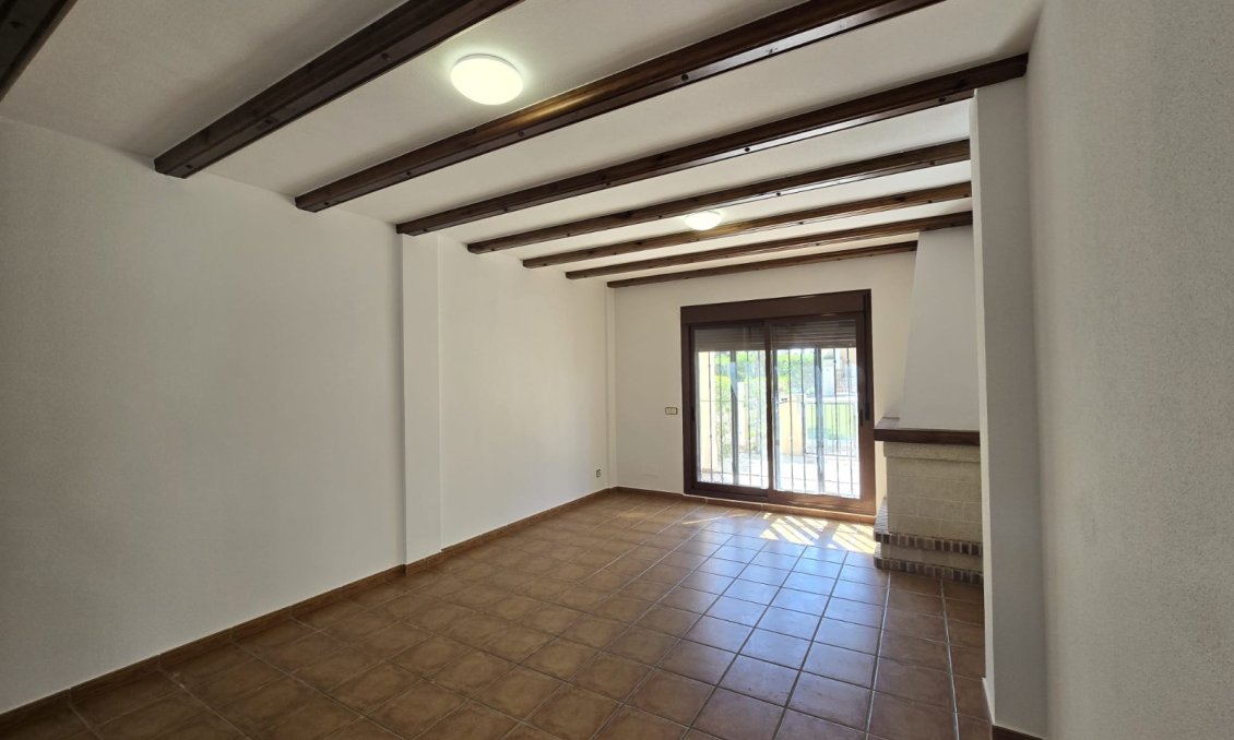 Segunda mano - Villa -
Algorfa - Inland