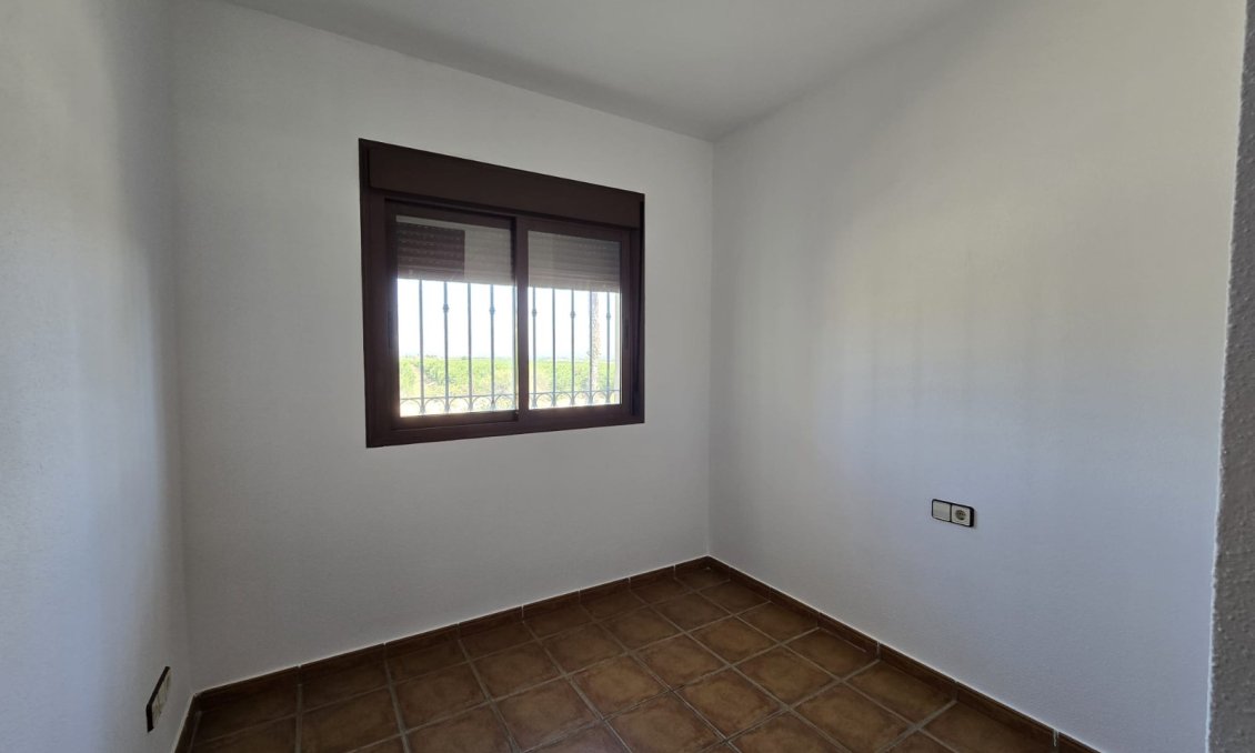 Segunda mano - Villa -
Algorfa - Inland