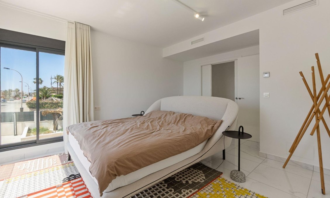 Segunda mano - Villa -
Torrevieja - La Veleta