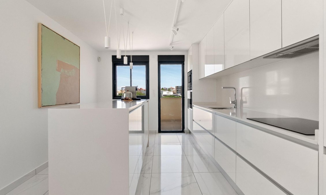 Segunda mano - Villa -
Torrevieja - La Veleta