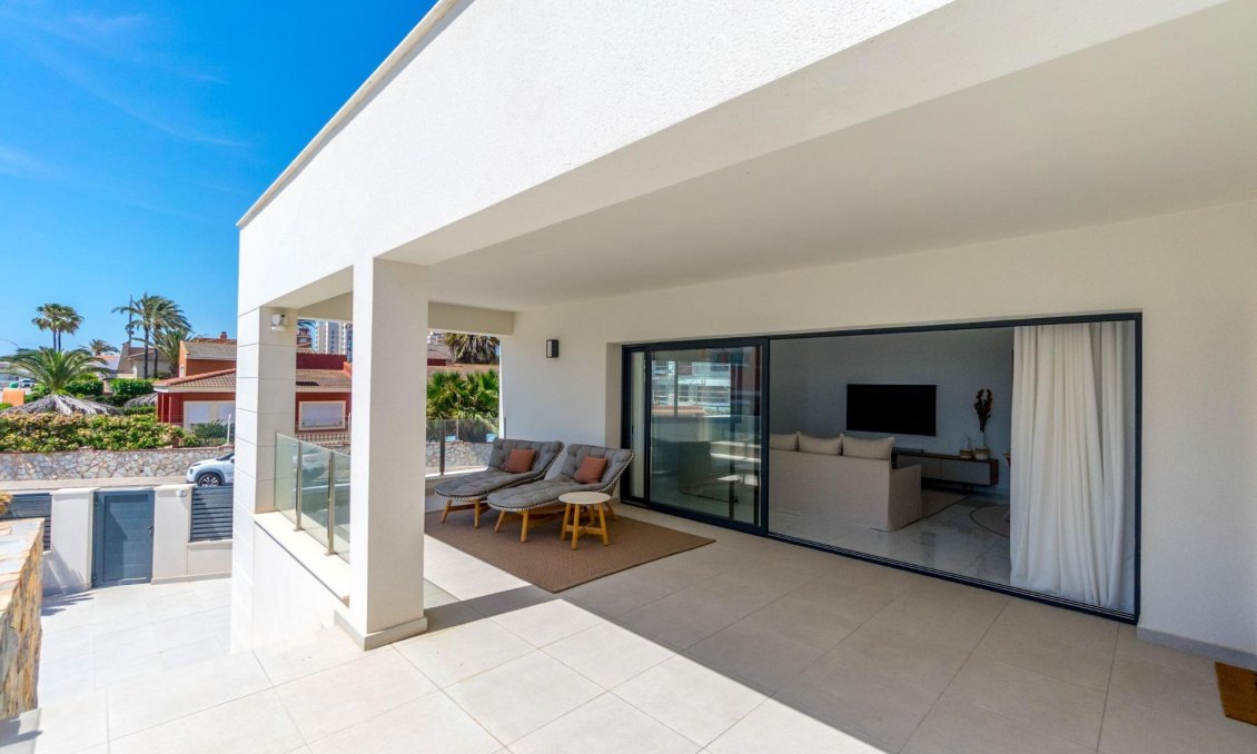 Segunda mano - Villa -
Torrevieja - La Veleta